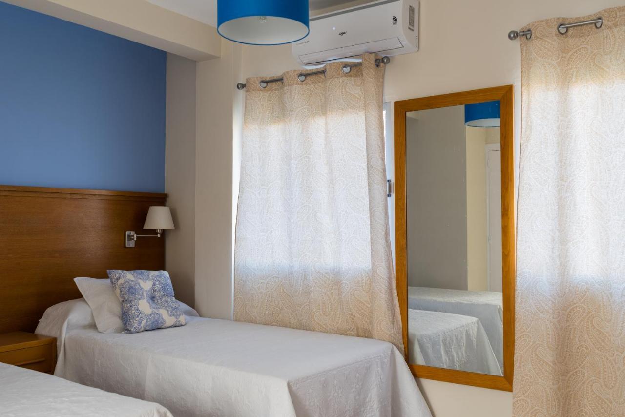 Hostal Imperial Mérida Exteriér fotografie