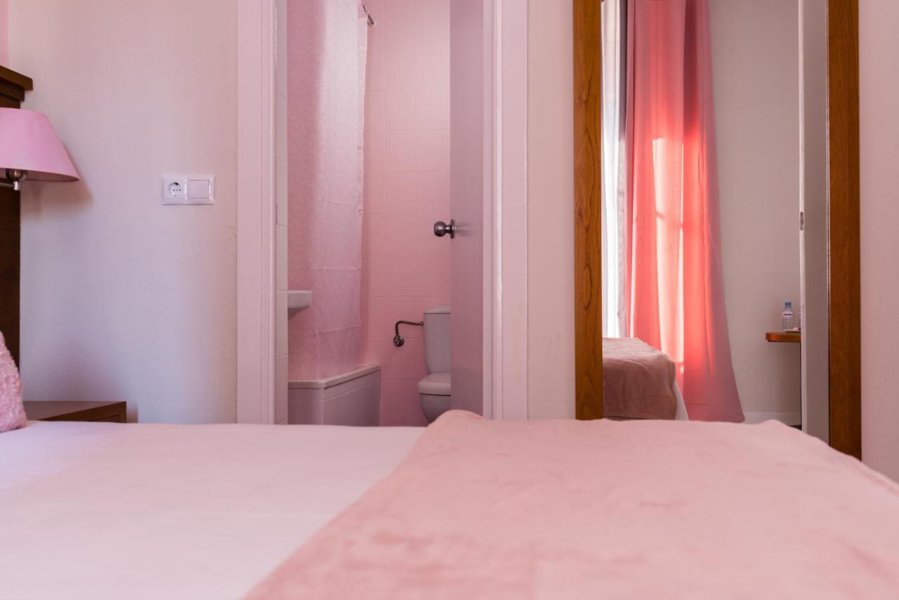 Hostal Imperial Mérida Exteriér fotografie